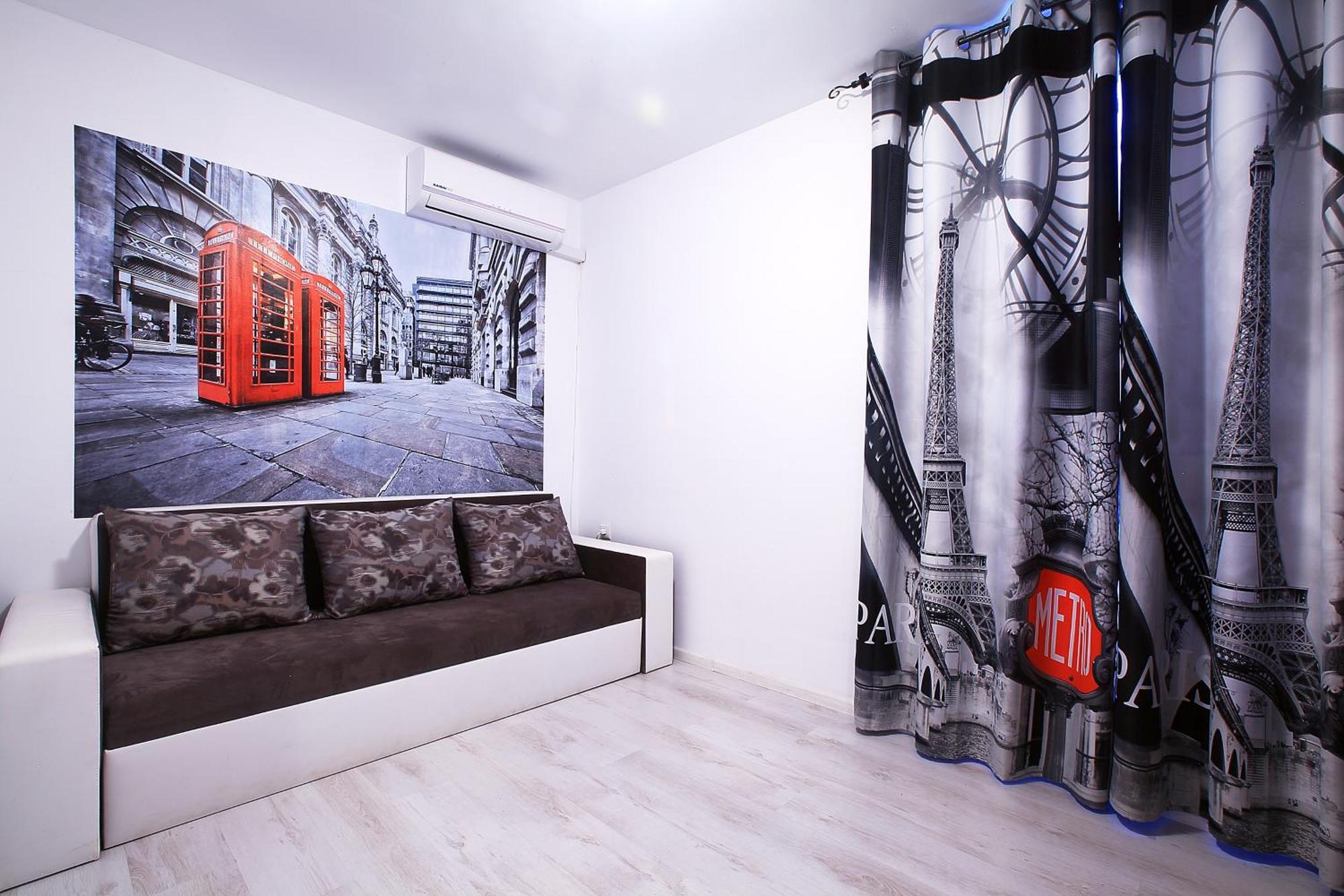 Private Apartment With Parking And Pool Baltsjik Eksteriør bilde